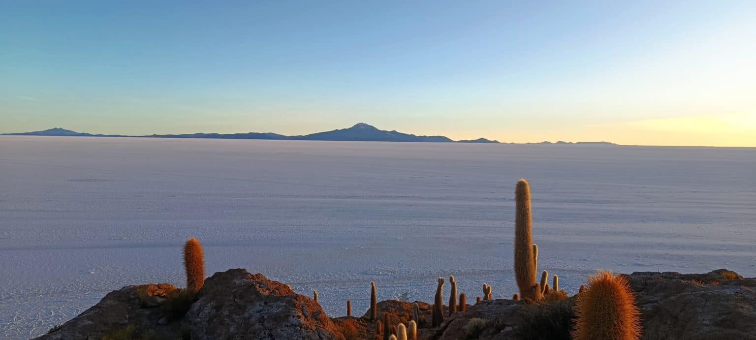 SALAR_DE_UYUNI