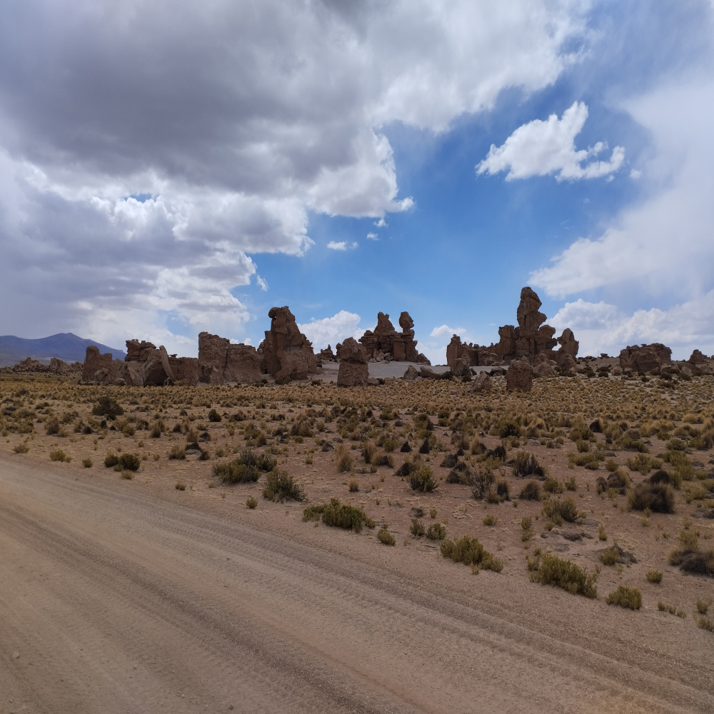 HITO CAJON Y SALAR DE UYUNI